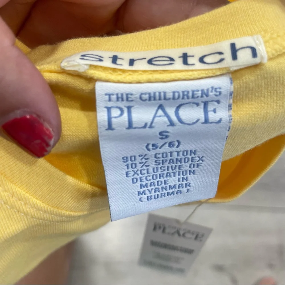 The Children's Place Yellow Swirl Design Tee